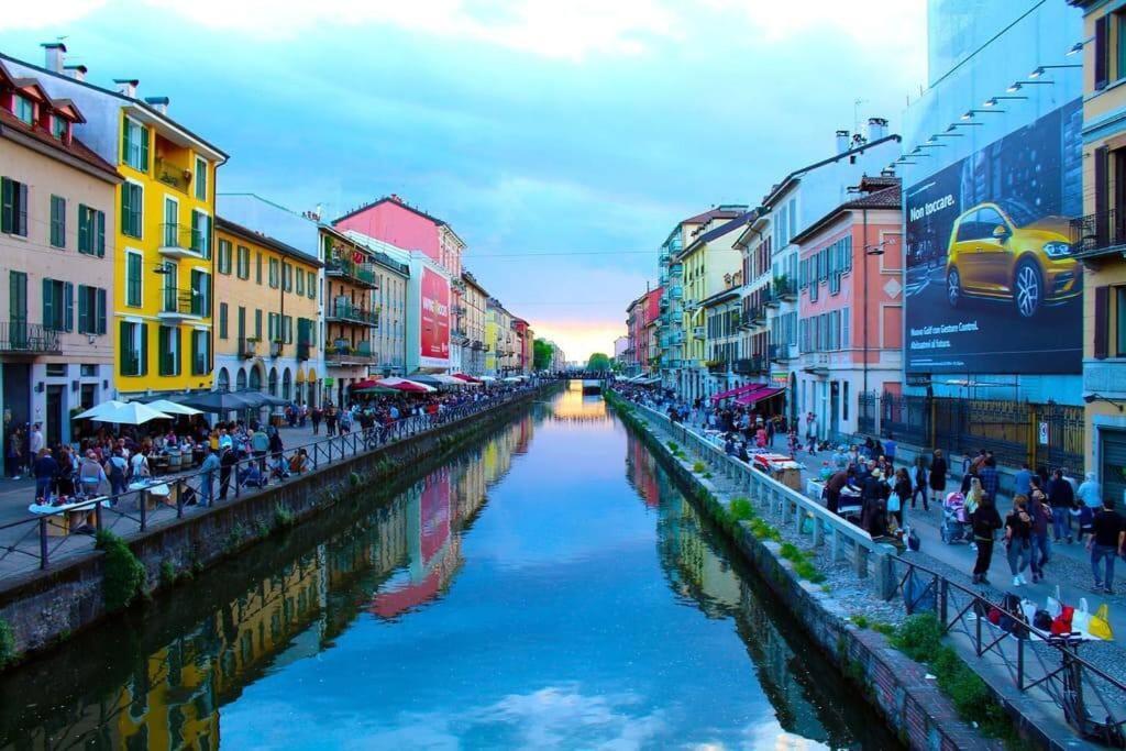 Daniela'S Spazioso Appartamento Ai Navigli Милан Экстерьер фото